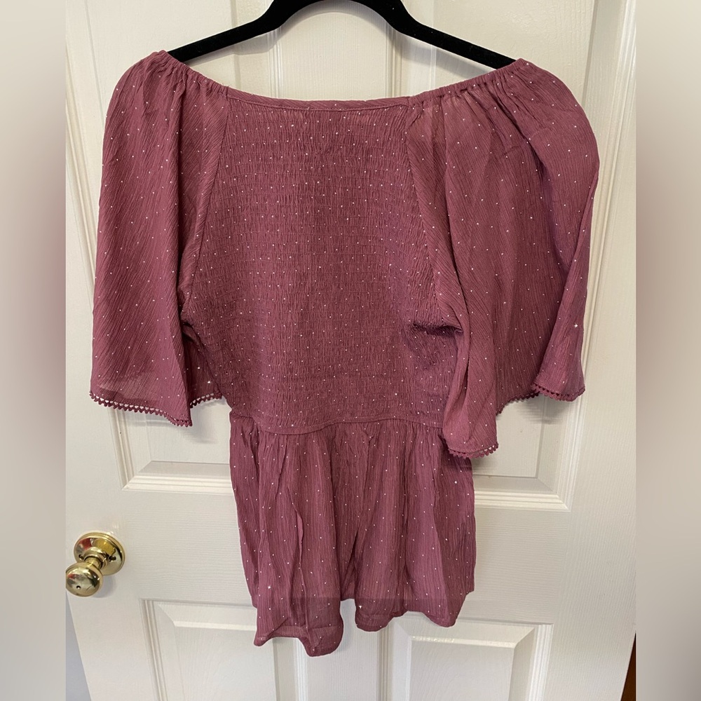 Hem & Thread Mauve Blouse with Flutter Sleeves - Picture 2 of 3